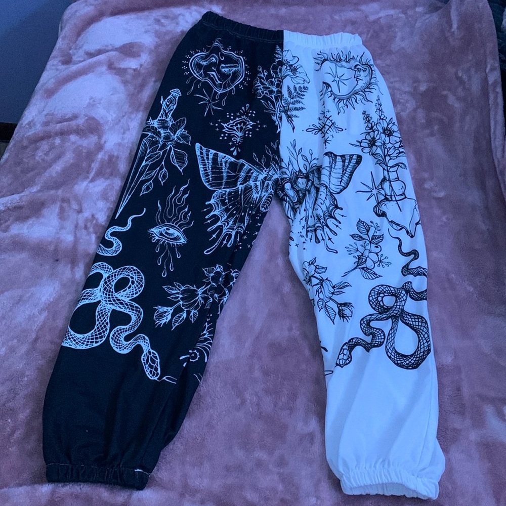 trippy black and white pants